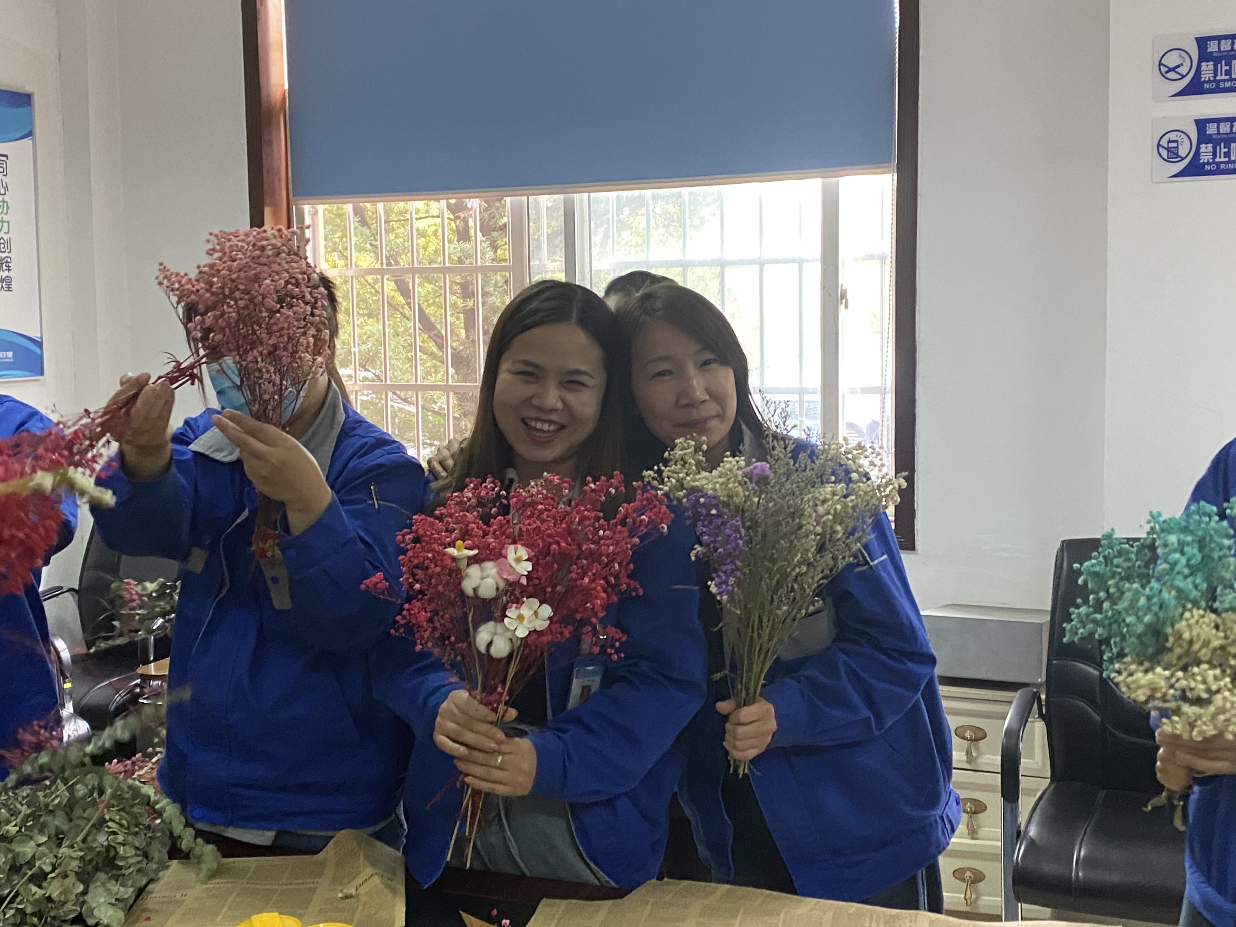 九州在线登录_九州（中国）
,宏明日望,株洲电子科技,湖南电容器,株洲电容器,电容器